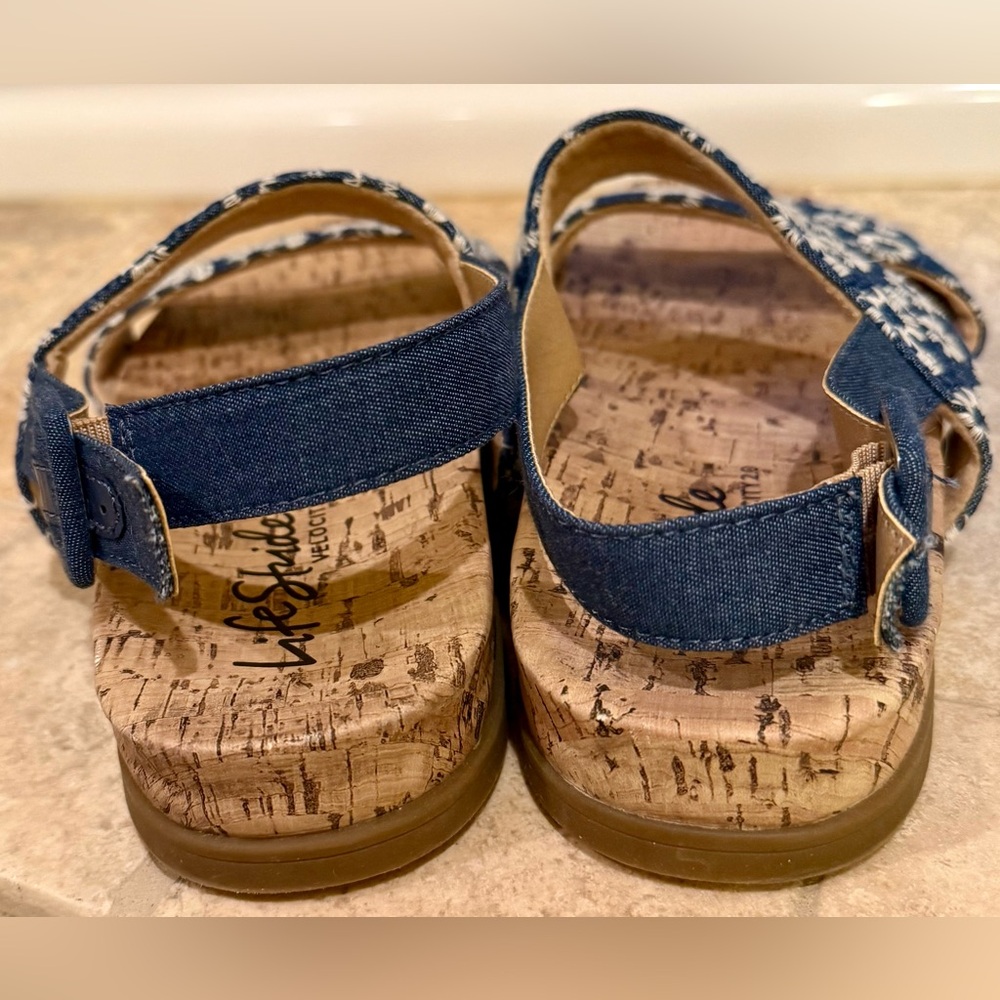 Life Stride Floral Cork Sandals - Picture 3 of 5